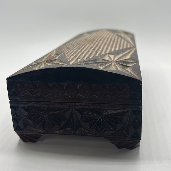 Wooden Box - Picture 4 of 5